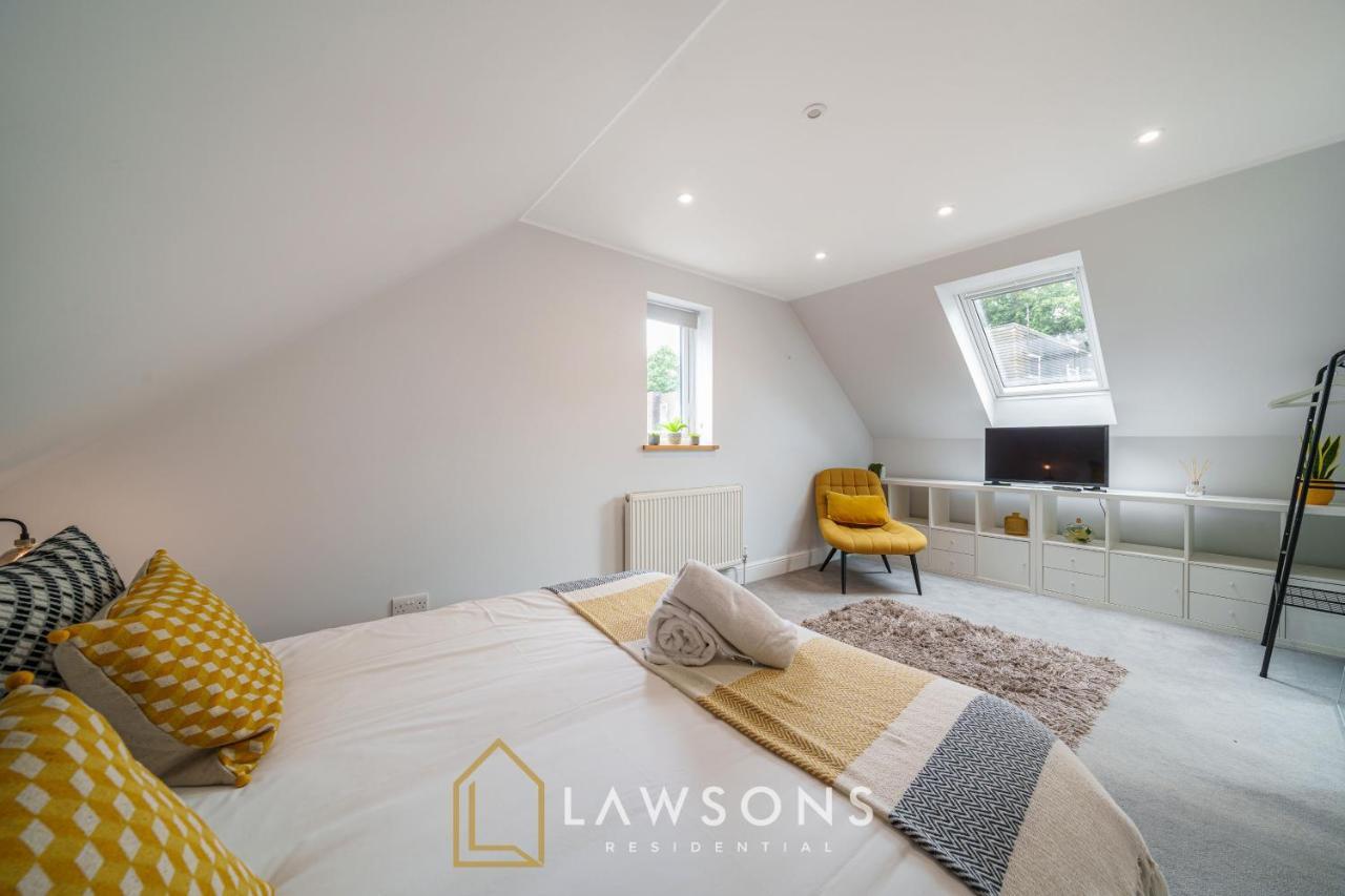 Apartamento Loft Living By Lawsons With Parking Windsor Exterior foto